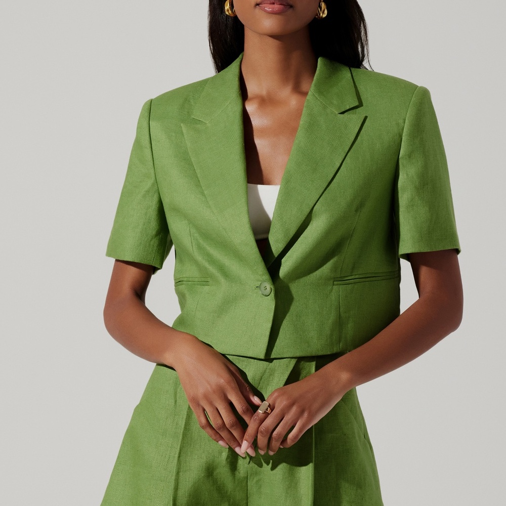 NWT ASTR linen blend blazer